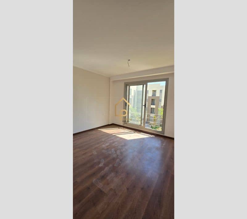 2 WhatsApp Image 2025-08-26 at 1.47. 24 PM (1). jpg