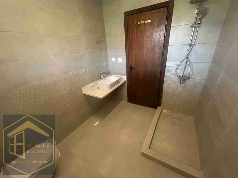 4 IMG-20251005-WA0029. jpg