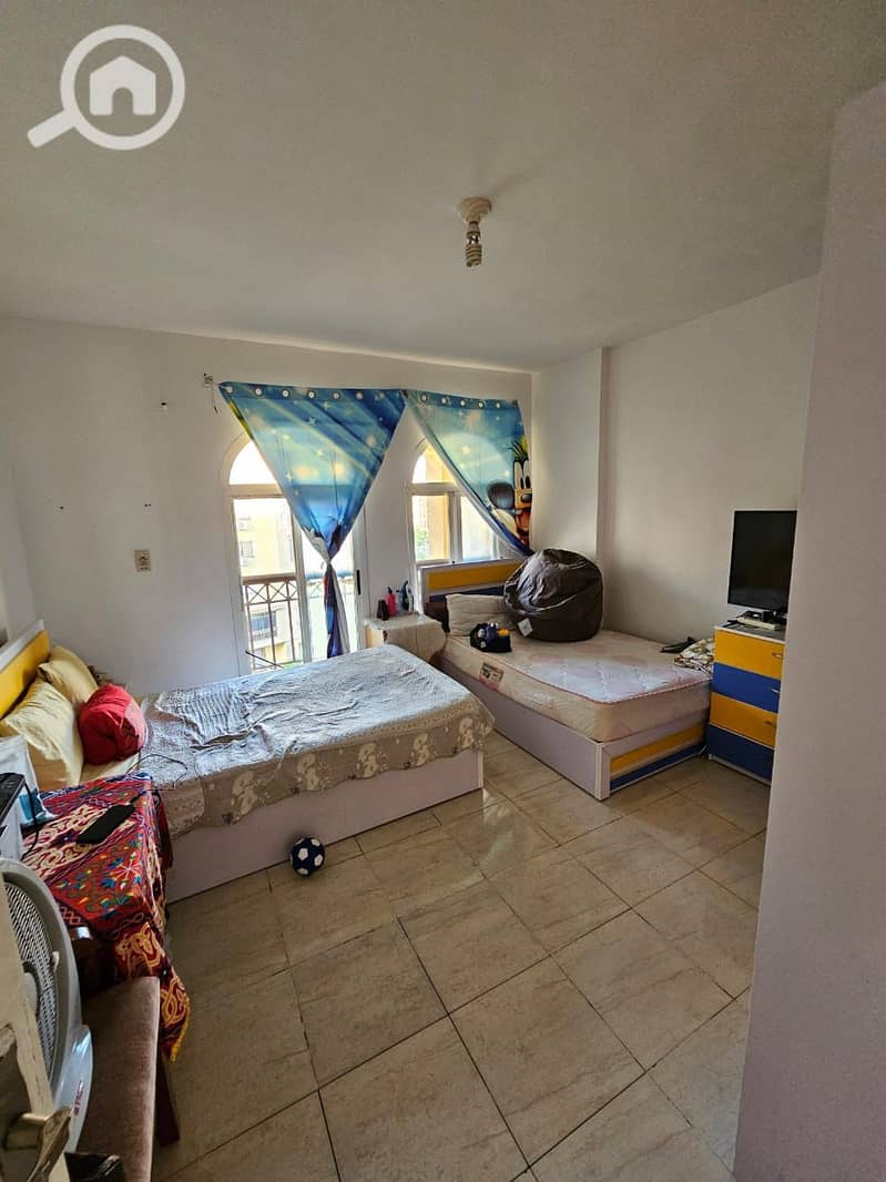 8 f23f176b-6076-42ab-b013-175c76ef1d6e. jpg