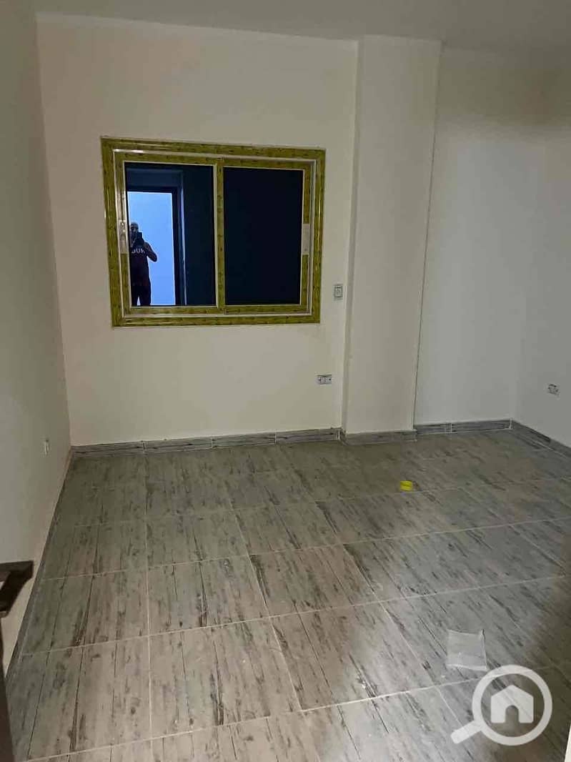 6 53b3952b-2b8b-46c7-92a0-1e70b7d4a3f1. jpg