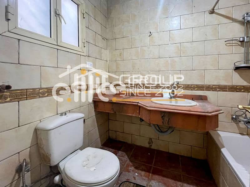 7 f6cf836b-41c7-4674-a2f7-d879d0c7fbc9. jpg