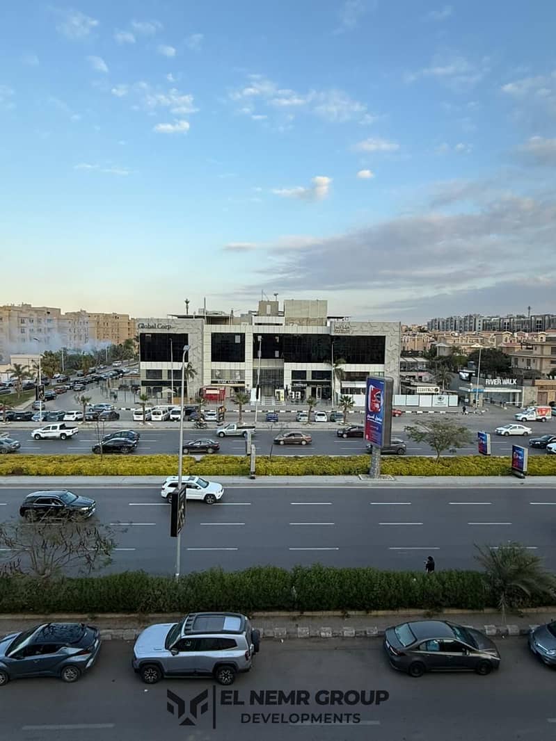 12 08fe9539-17d5-4922-bbd5-8a287687c2a2. jpg