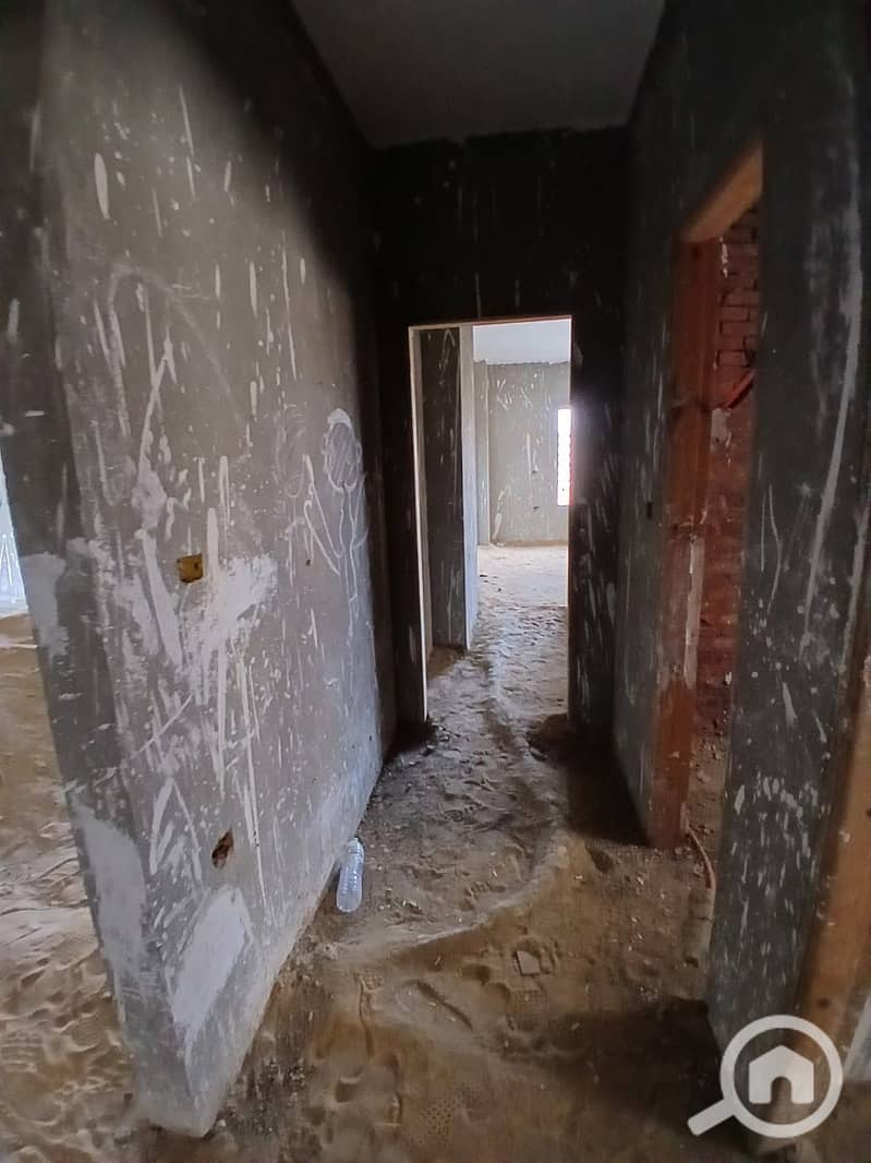 10 ca0b67ce-65be-4b1e-a9bd-485b072dff25. jpeg