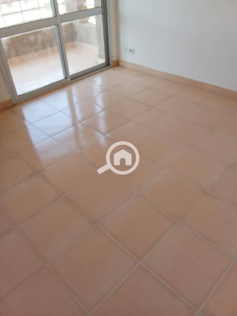 6 9d87c10e-ab0e-4a0c-8700-037f2bf20b21. jpg