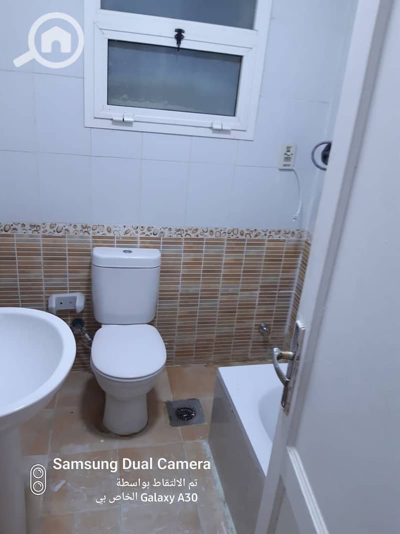 9 accde954-07e5-41d2-8596-14c31c4062db. jpg