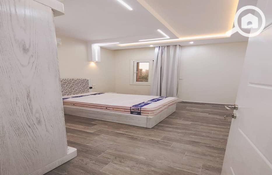 15 c51dc169-3ecd-4229-9140-921cf7e9ba42. jpg