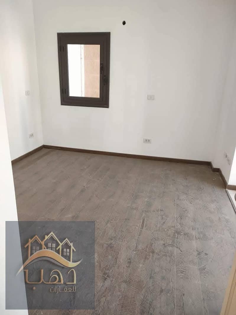 4 WhatsApp Image 2025-12-25 at 5.48. 50 PM. jpeg