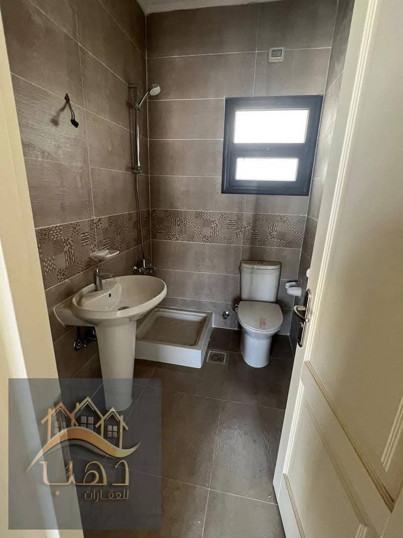 7 WhatsApp Image 2025-12-25 at 5.48. 52 PM. jpeg