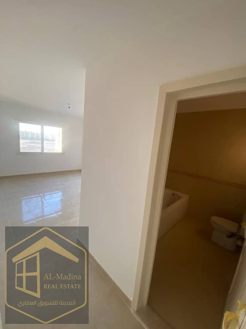 6 WhatsApp Image 2025-12-25 at 3.53. 12 PM (2). jpeg