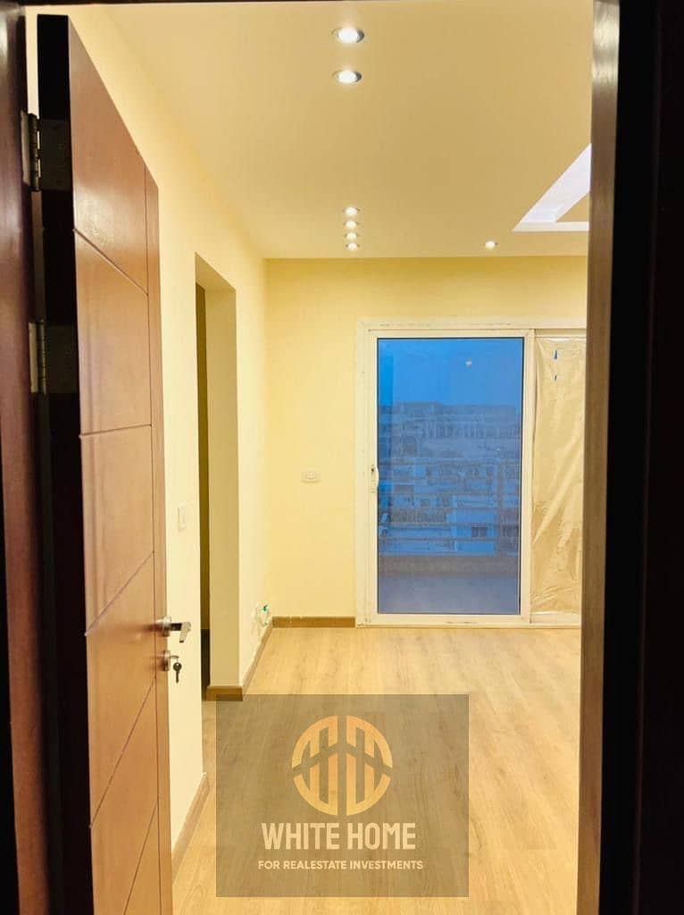 10 50de6a38-0e55-4317-b3b4-090bc3c4dc98. jpeg