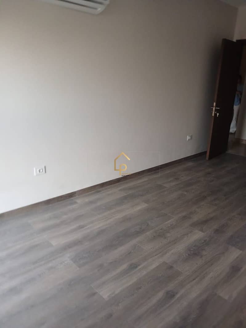 3 WhatsApp Image 2025-12-17 at 6.19. 08 PM (1). jpeg