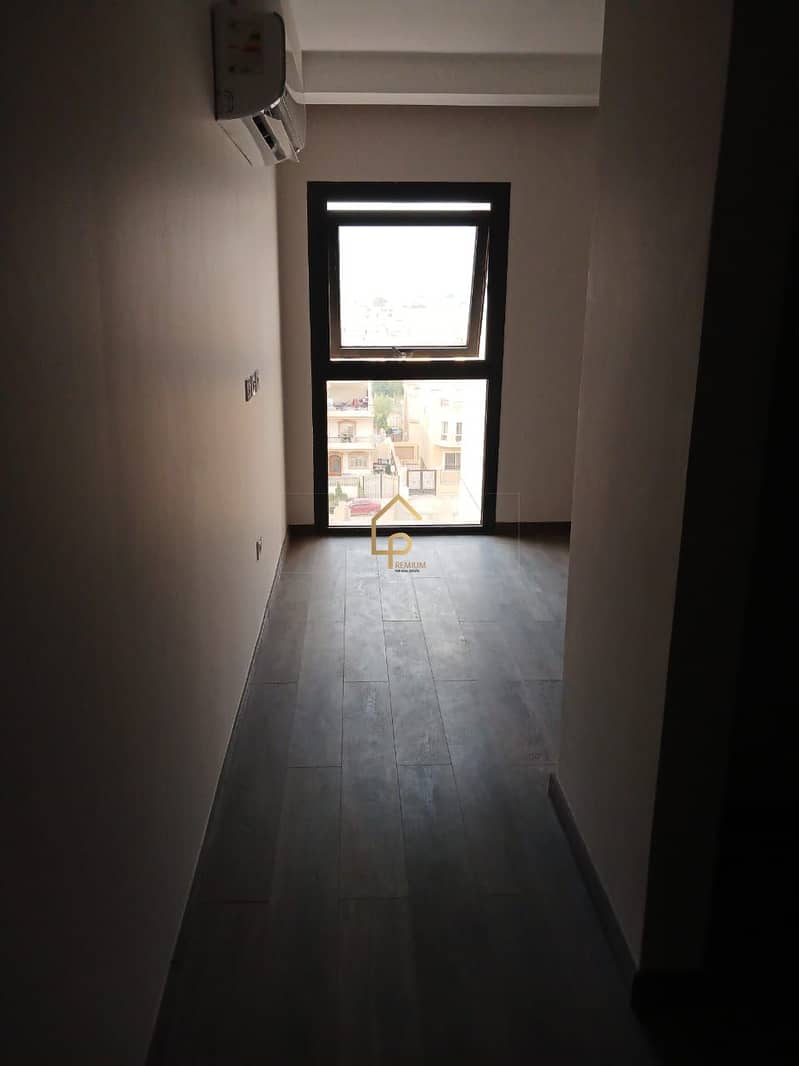 9 WhatsApp Image 2025-12-17 at 6.19. 12 PM (1). jpeg