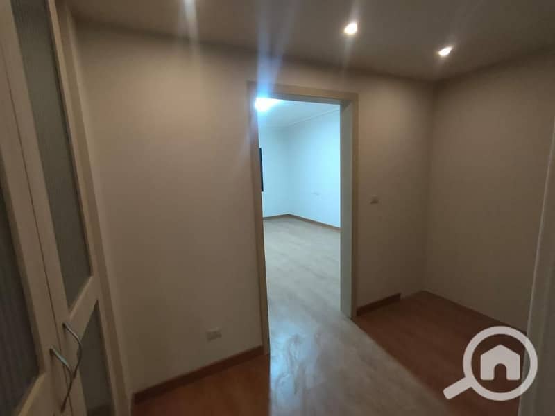 7 WhatsApp Image 2025-12-25 at 16.42. 22 (2). jpeg