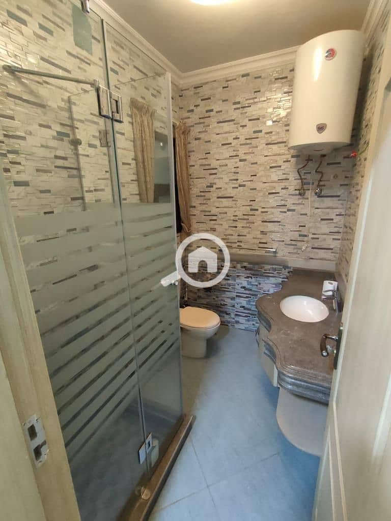 22 WhatsApp Image 2025-12-25 at 16.42. 32 (1). jpeg