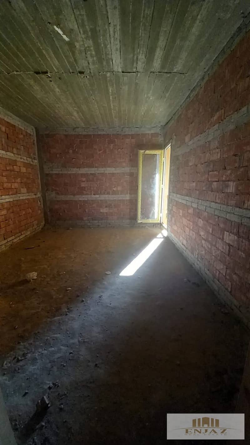 4 WhatsApp Image 2025-12-25 at 1.17. 52 PM (1). jpeg