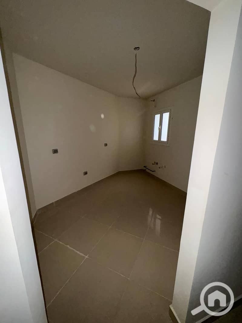 5 WhatsApp Image 2025-12-25 at 2.54. 41 PM (1). jpeg