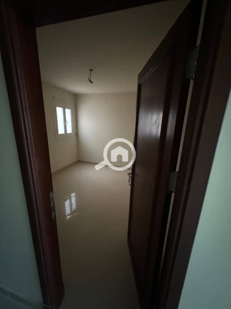 6 WhatsApp Image 2025-12-25 at 2.54. 38 PM (1). jpeg