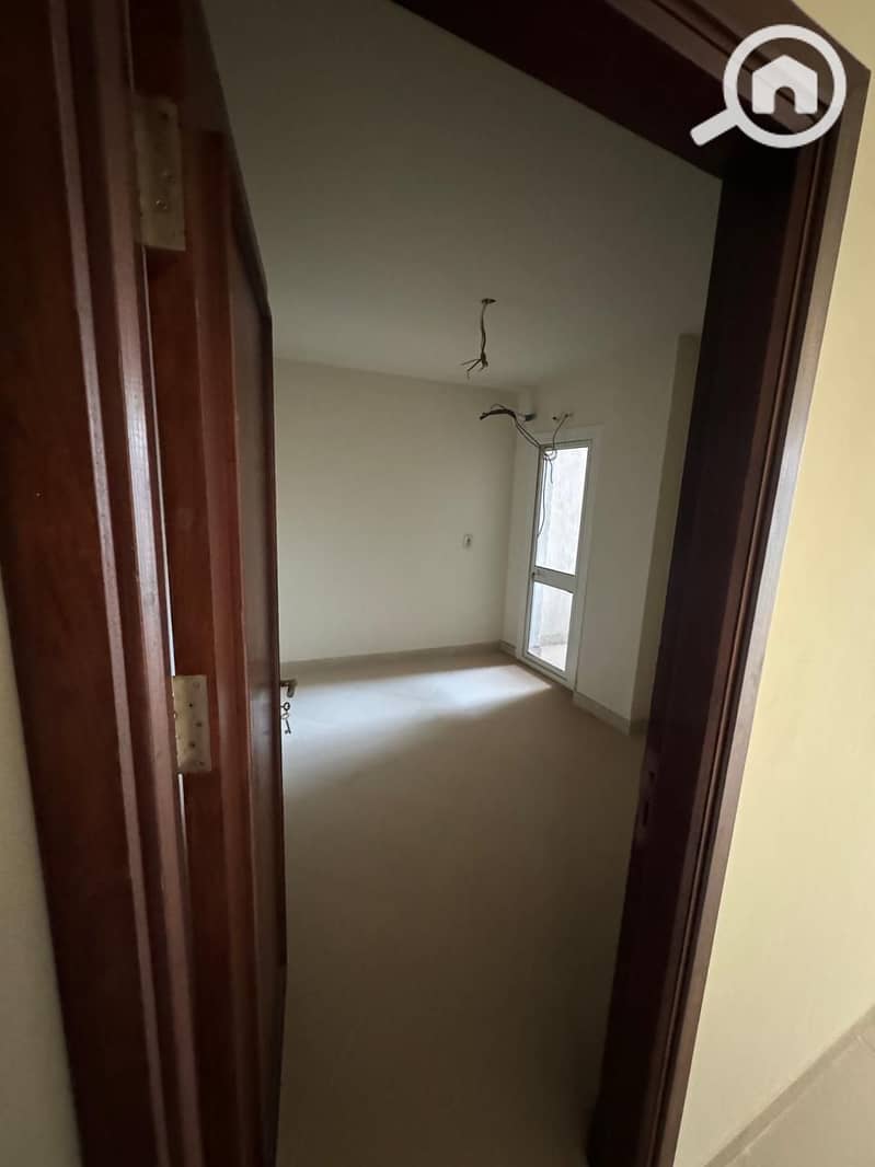 7 WhatsApp Image 2025-12-25 at 2.54. 38 PM. jpeg