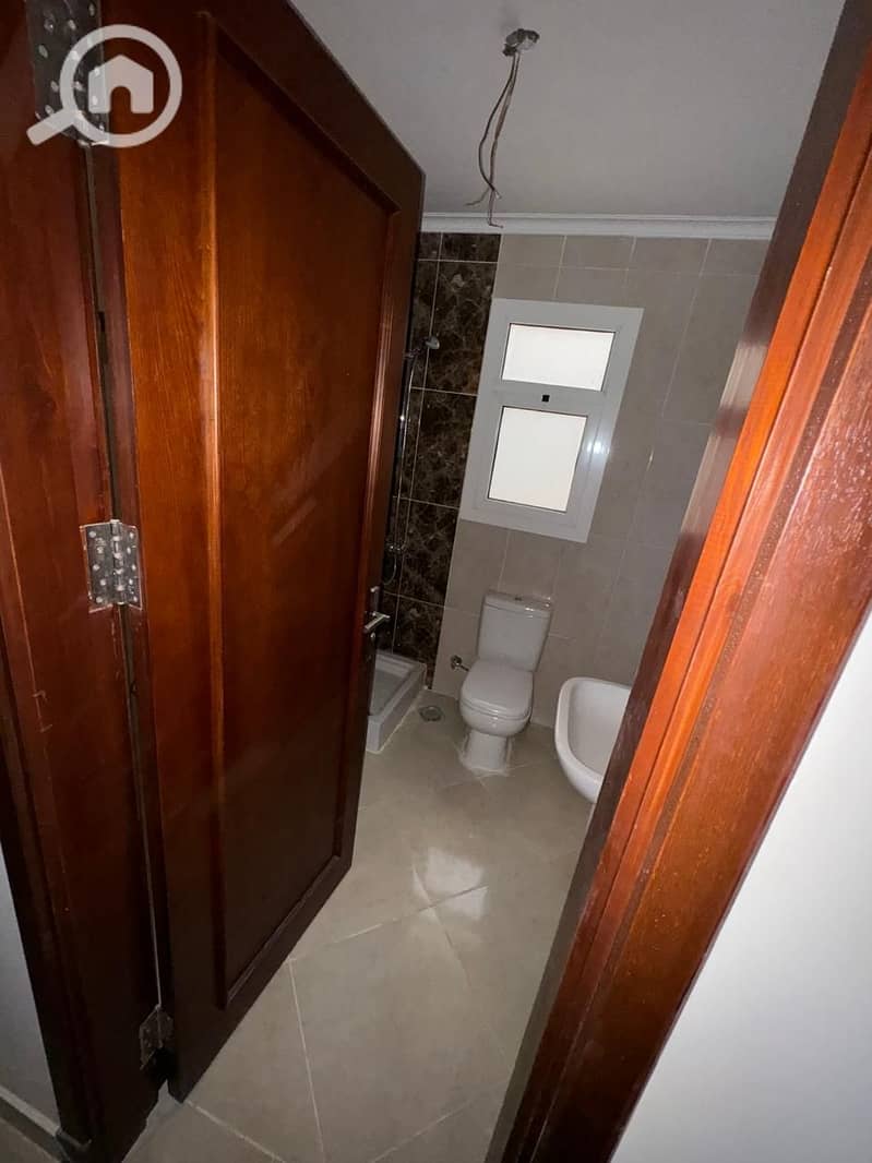 8 WhatsApp Image 2025-12-25 at 2.54. 40 PM (1). jpeg