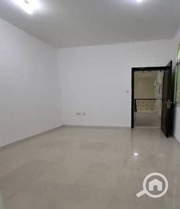 Office for Rent in Zezenia, Alexandria - 02e9945d-5ed0-4f1b-ac17-db10fc78d135. jpg