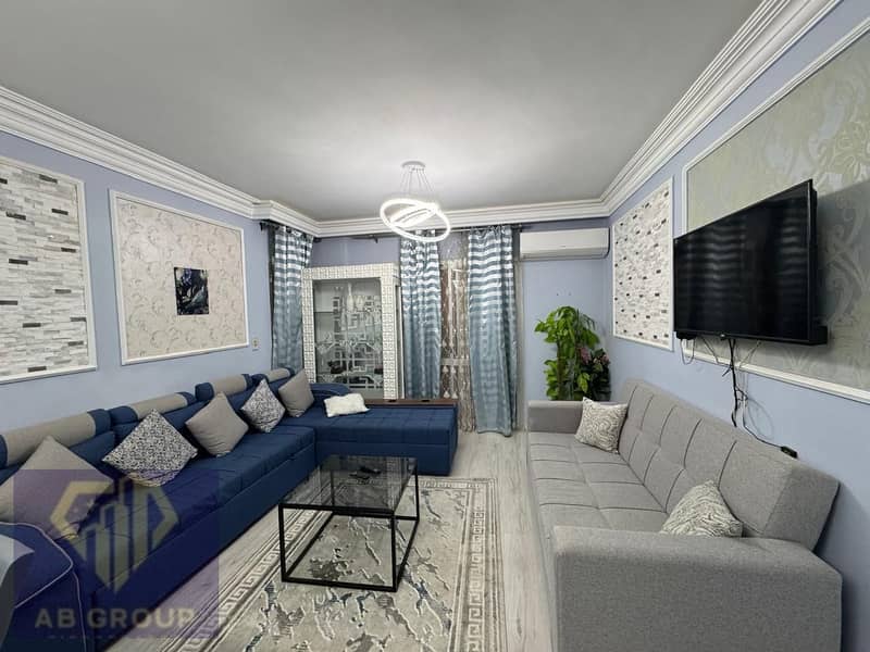 15 dd2e303c-2d7c-400f-a32d-15f303cfbbb0. jpg