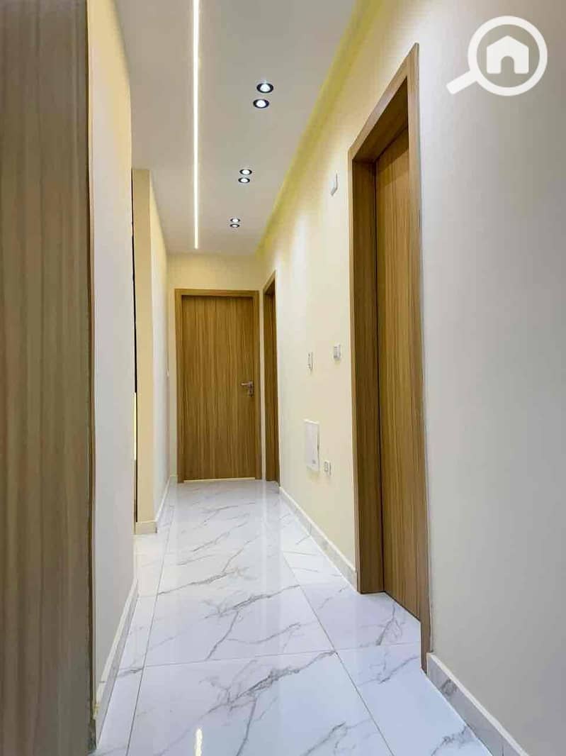 16 58538a9f-3d9f-4182-a379-977c331ecf80. jpg