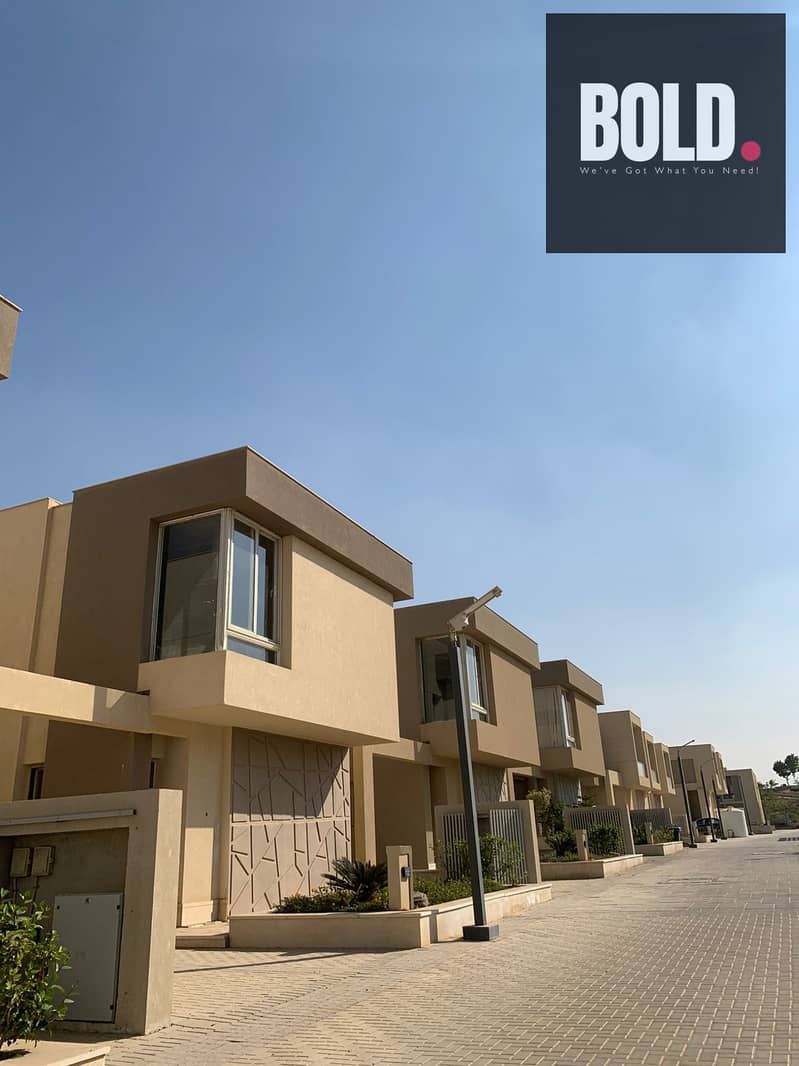 12 1fb0088d-732e-4f4b-bd22-9b7b306e0d07. jpg