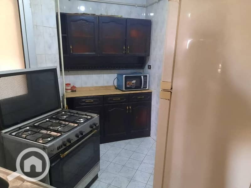 4 1f7af812-2d14-49fd-b051-329186334574. jpg