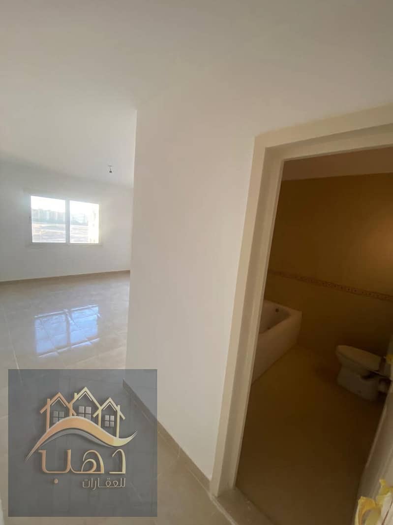 5 WhatsApp Image 2025-12-25 at 6.09. 17 PM. jpeg