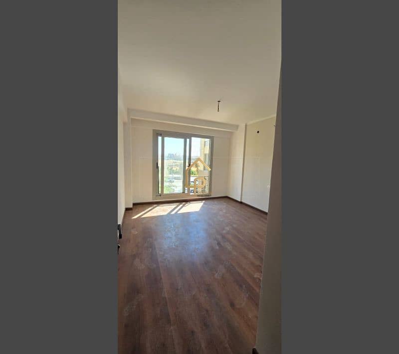 5 WhatsApp Image 2025-08-26 at 1.47. 27 PM (2). jpg