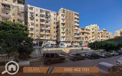 شقة 6 غرف نوم للايجار في كليوباترا، الإسكندرية - 3. jpg