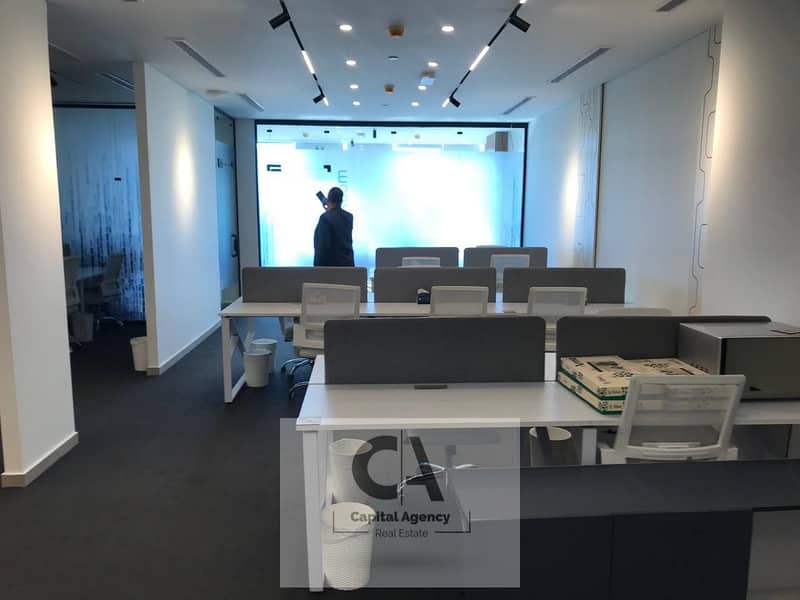 6 5fdee964-261f-476c-8b29-b3163d3b65e3. jpg