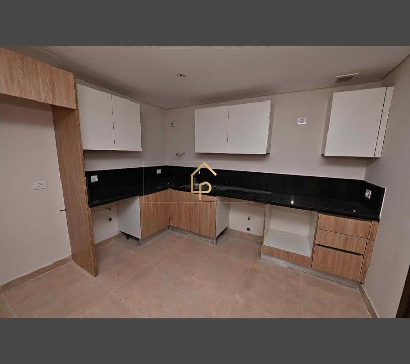 4 WhatsApp Image 2025-12-17 at 1.27. 01 PM (2). jpg