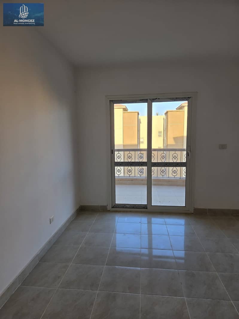 7 8142f1c7-35e1-484f-89ba-8b933abee602. jpg