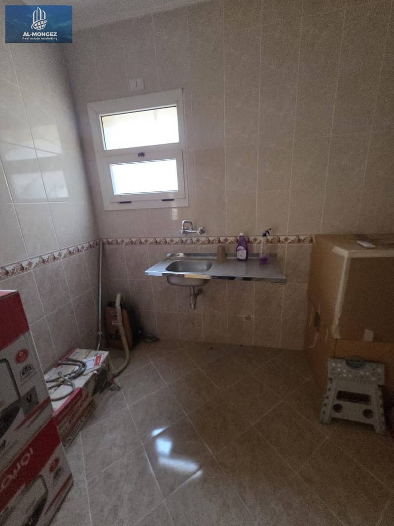 11 486b7ce2-8af1-4821-9720-5fbaf700f3e5. jpg