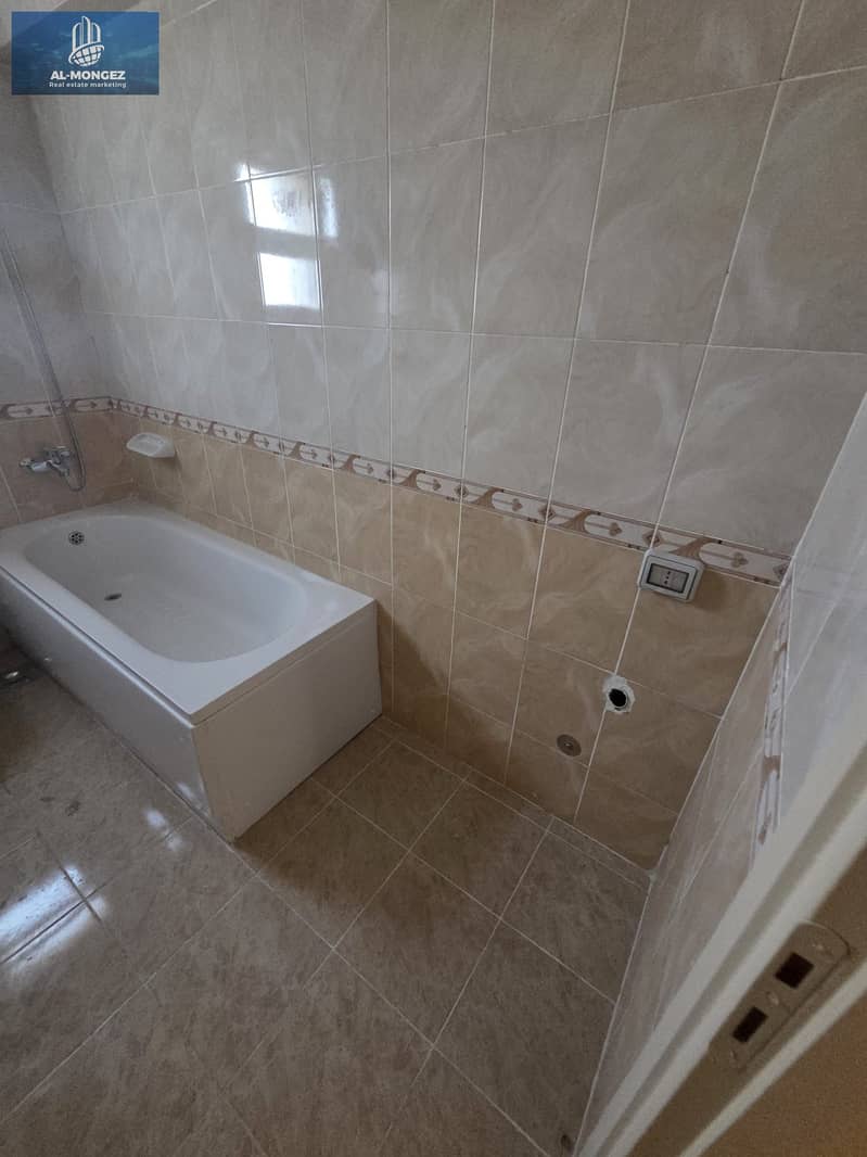 15 9cba0bc6-8df8-4dd8-a589-a5cd07de21fd. jpg