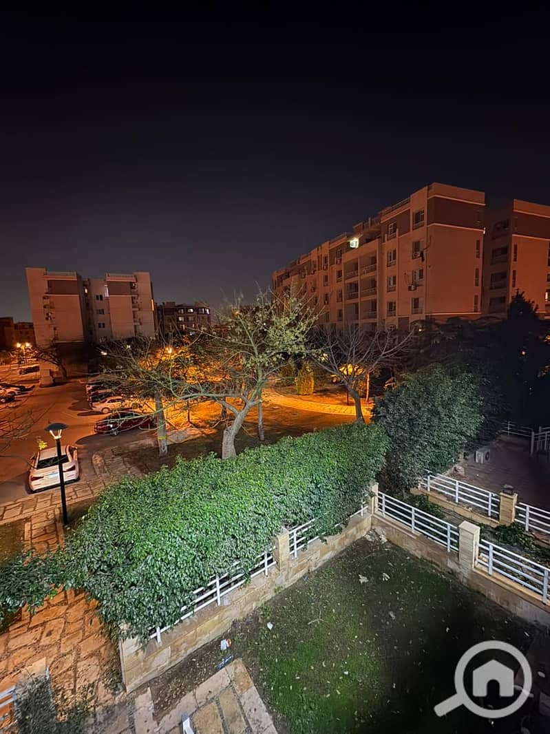 2 8ee9542b-d3cd-4d0a-8235-55ddb06914ad. jpg