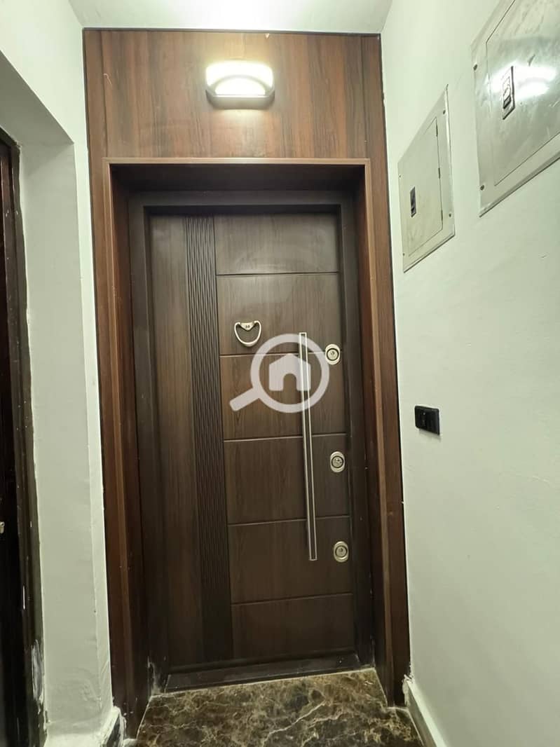 8 854d352c-a47e-4e95-9623-19f3814284a6. jpg