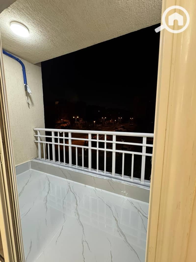 17 baf64f4c-426f-469f-a19b-c9e4dbeb5ee4. jpg