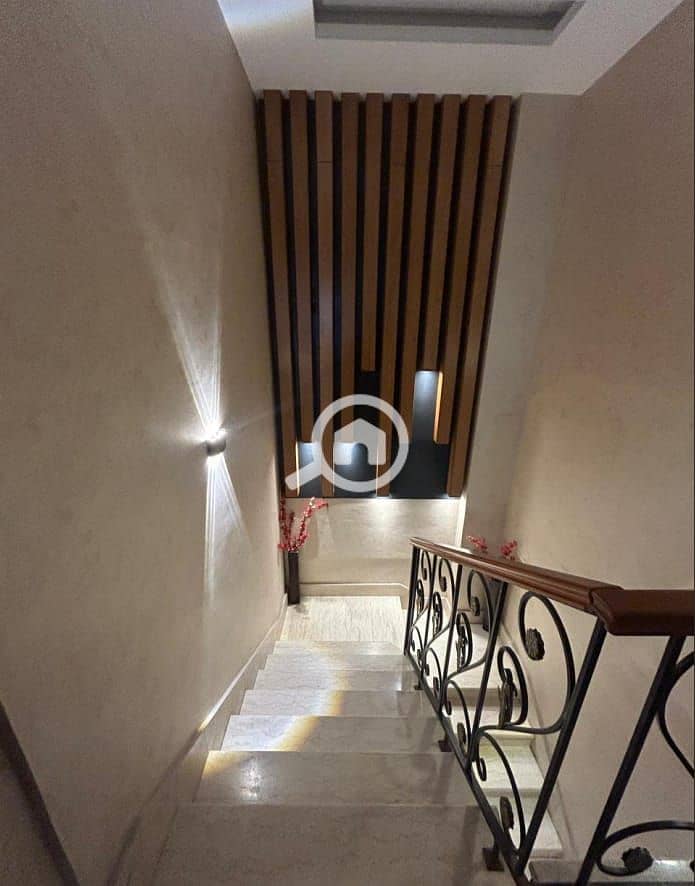 5 599952430_897227859504184_4353550766185791355_n. jpg