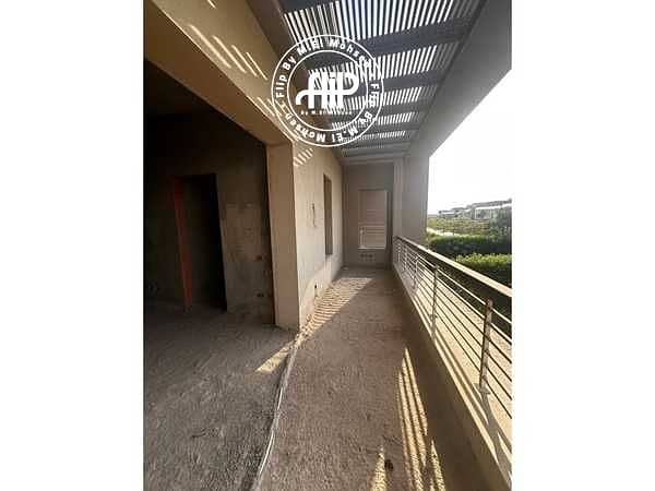 4 E8scQaSPFKQDHxpzsvXW8DAM3zwhGwfQ4goCZm9n. jpeg