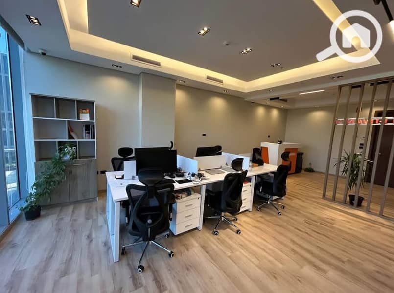 4 d0c0ca25-9e77-4d12-a15a-2849d6a71c21. jpeg