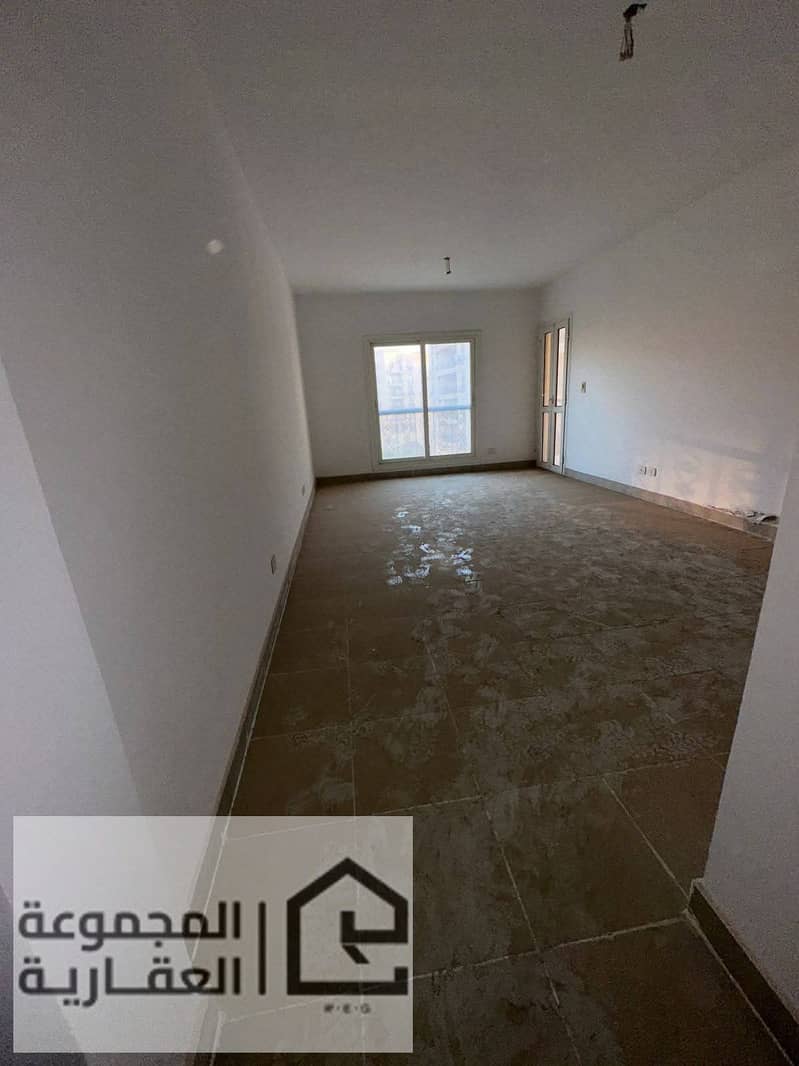 3 667b8a02-0e71-4df5-a15a-7b09b6ed5e90. jpg