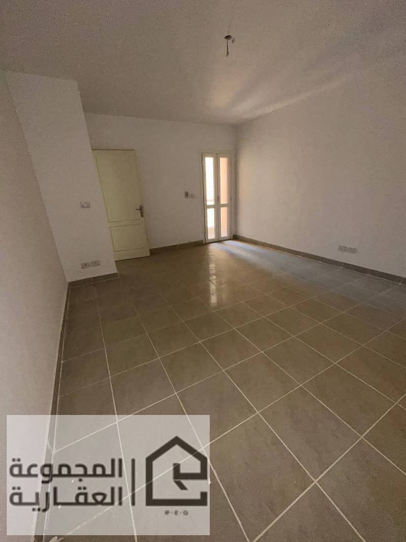 4 d9b691cf-4ae7-4114-9942-51c1c51989ca. jpg