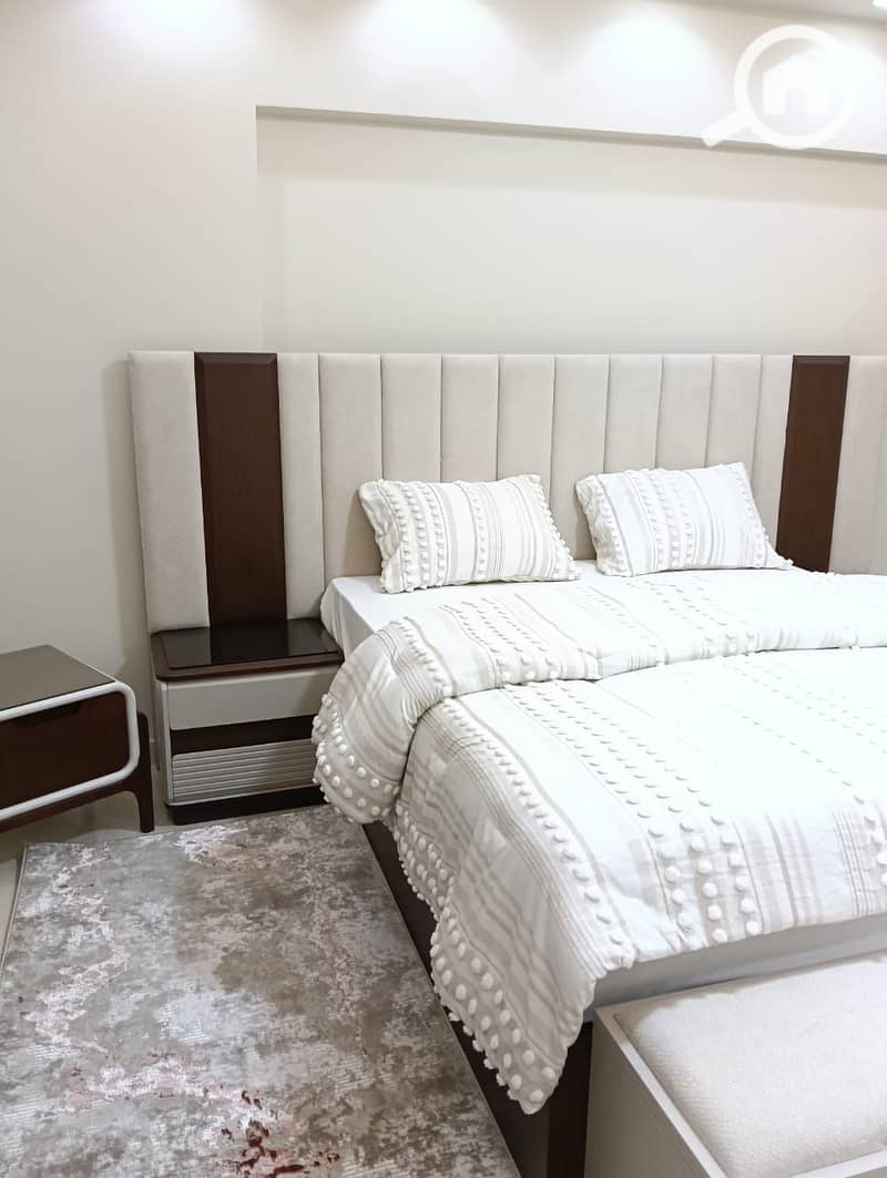 12 WhatsApp Image 2025-10-05 at 1.22. 31 PM (2). jpeg