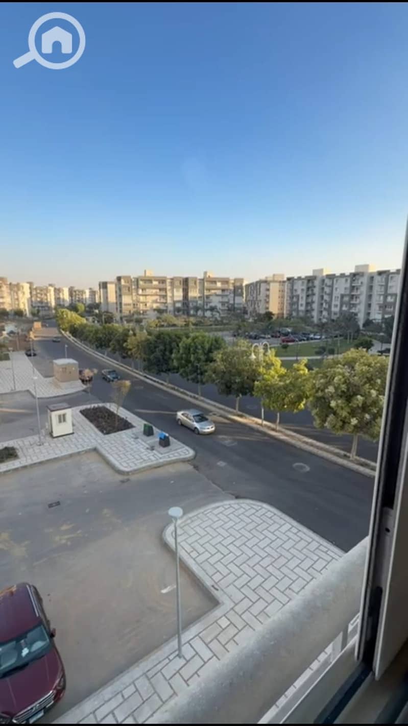 5 WhatsApp Image 2025-12-25 at 7.46. 16 PM (1). jpeg