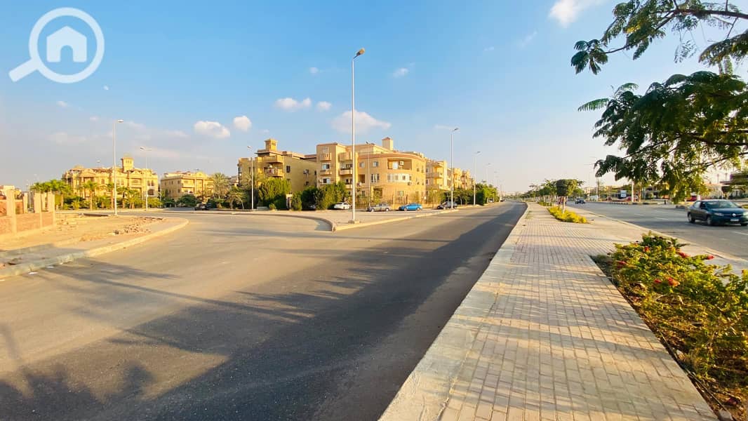 16 6d1779a0-d231-4586-8bb1-5cd2b3361598. jpg