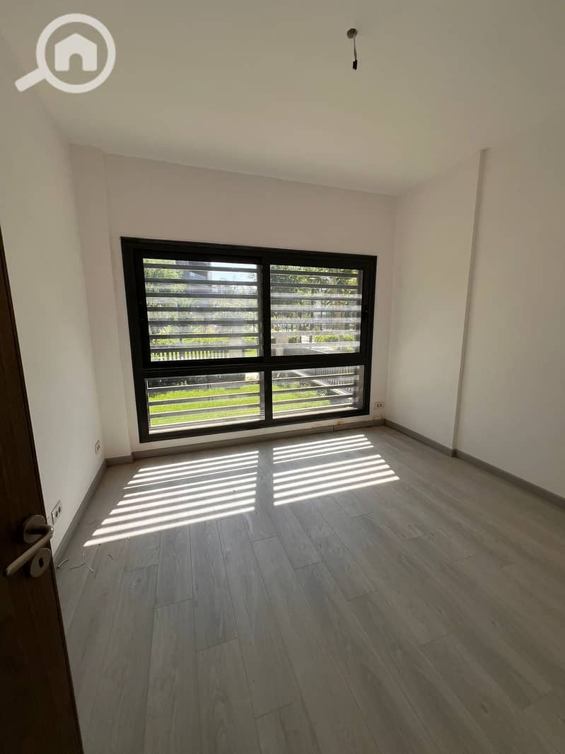 4 WhatsApp Image 2025-12-25 at 7.49. 05 PM. jpeg