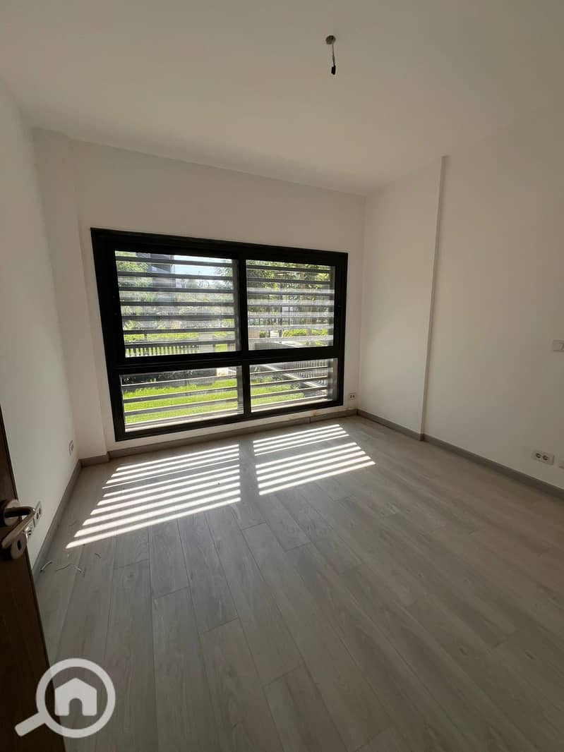 10 WhatsApp Image 2025-12-25 at 7.49. 07 PM (3). jpeg