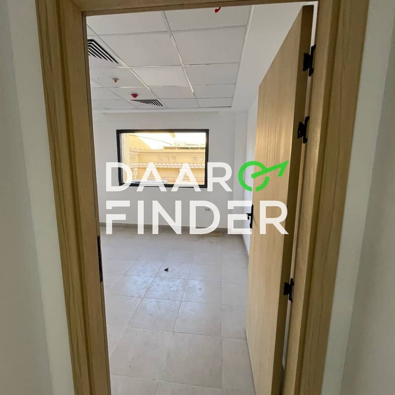 8 16d4e75f-9fb2-453b-8f0c-7a7dd10ea4d4. jpg